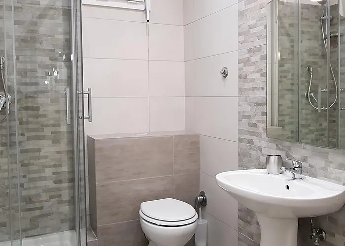 Piumith Bed & Breakfast Rom