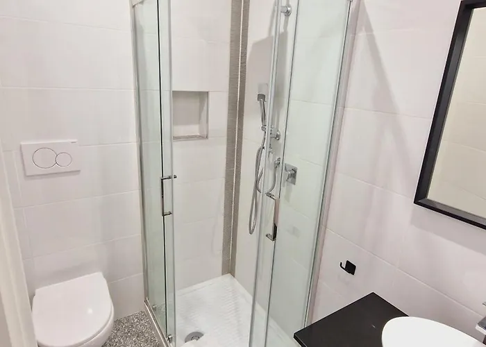 Oda ve Kahvaltı Piumith 3*